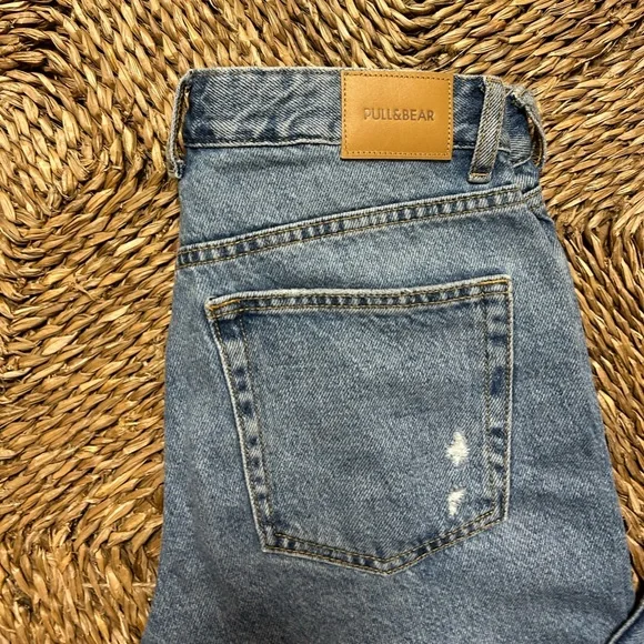 Pull and bear straight leg jeans - Picture 2 of 4